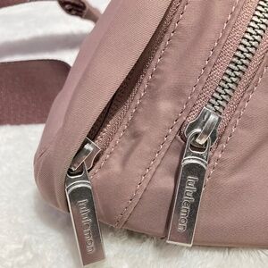 LULULEMON CITY ADVENTURER BELT BAG - PINK
